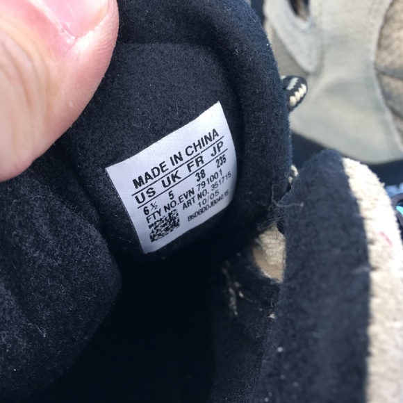 Adidas Womens Tan Black Suede 351715 Boots 6.5 - Picture 6 of 8